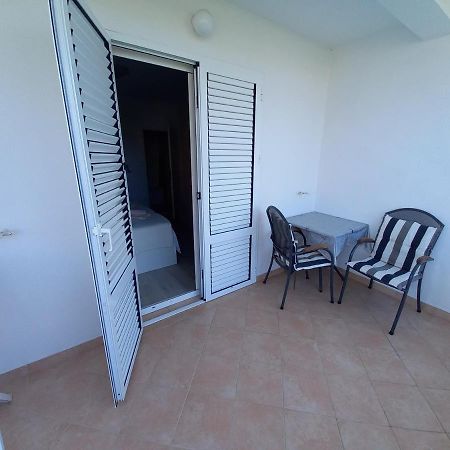 Apartmani Dijana Palit 外观 照片